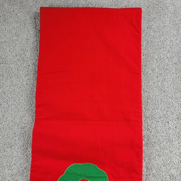 Vintage Handmade Table Runner 57" Long Red Embroidered Christmas Wreath Oval - Picture 13 of 15